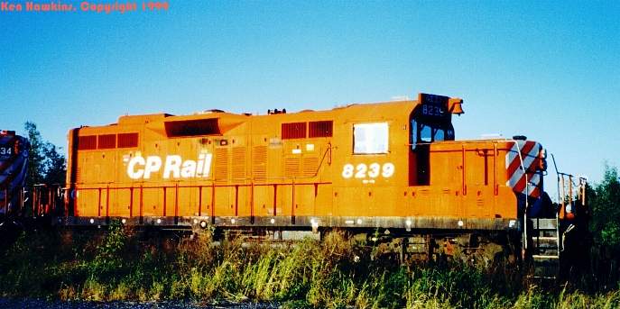 Photo of CP 8239 at Rouses Point, NY.