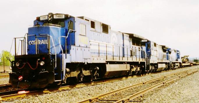 Photo of Conrail 7482 at West Springfield, Mass.