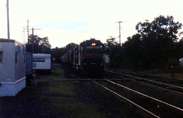 Photo of GRS #371 picking up cars in ayer