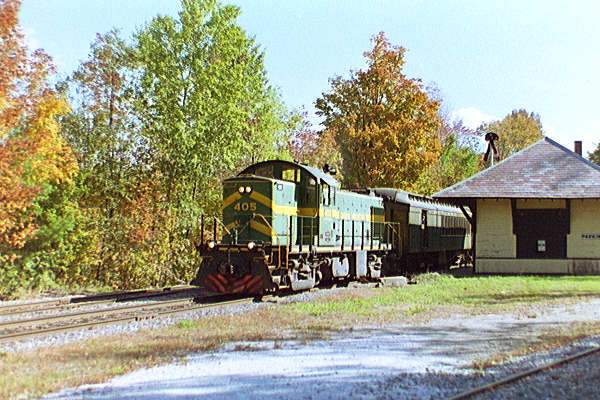Photo of 1999 Fall Foliage Flyer in Ludlow, VT