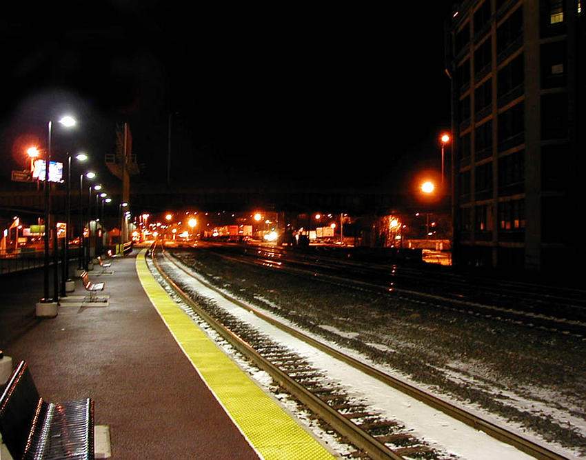 Photo of Worcester Union Station - Trackside
