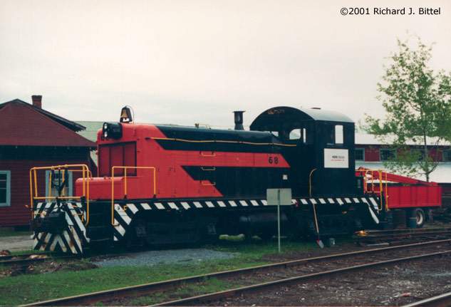 Photo of Adirondack Scenic Railroad EMD SW-1 #68