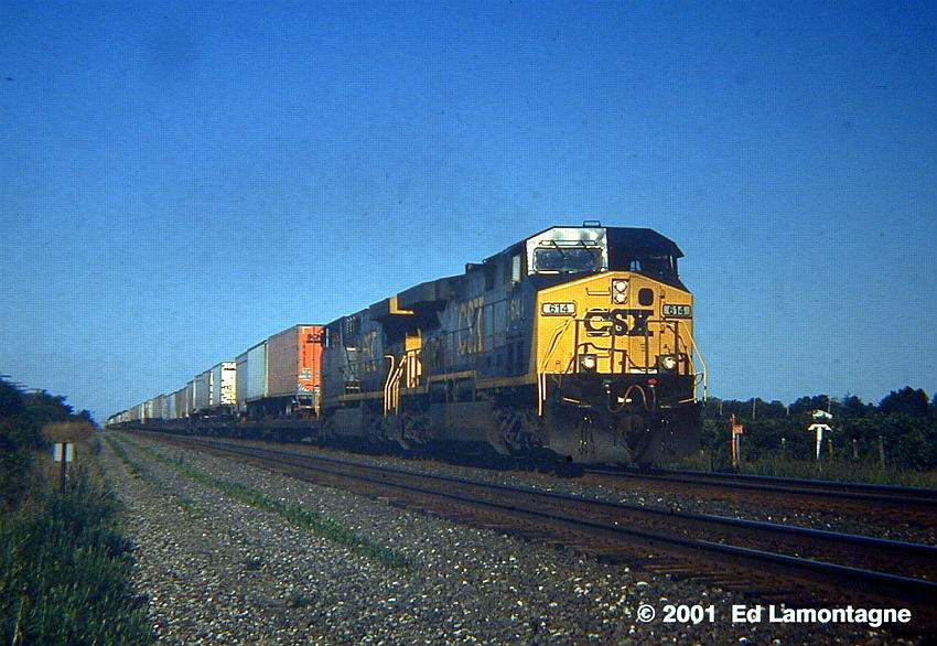 Photo of Eastbound  TV train at Northeast, PA in May, 2000 by Ed Lamontagne (WFPT)