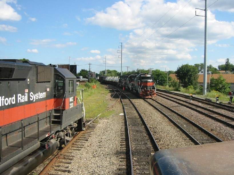 Photo of An AYPO extra meets a westbound at Lowell
