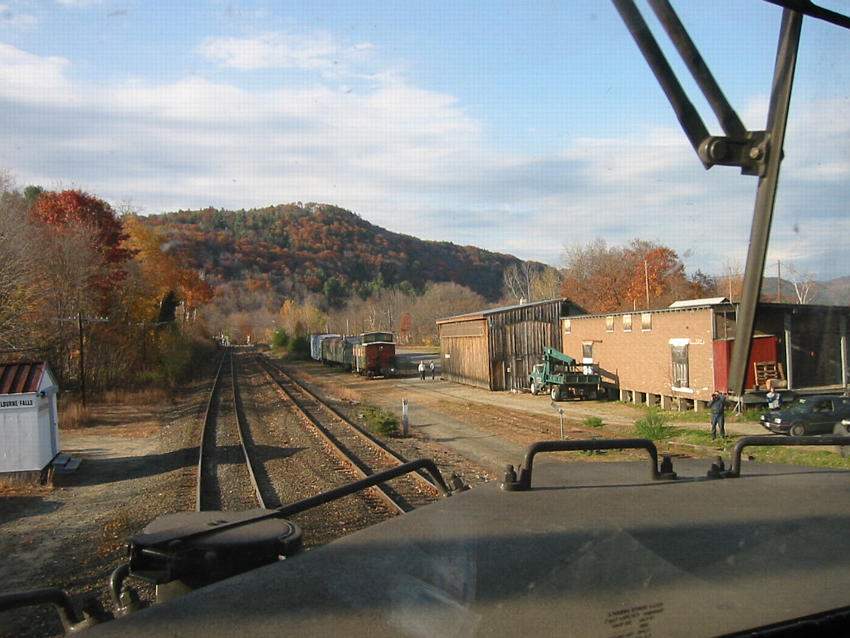 Photo of Empty Coal train heading west through Shelburne Falls
