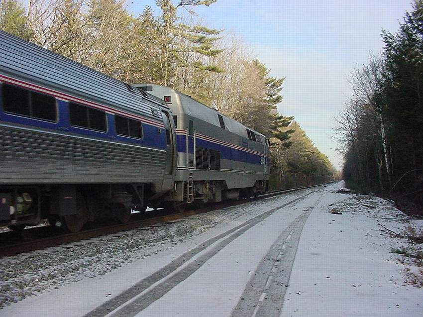 Photo of Amtrak Train 683 at Ocean Park