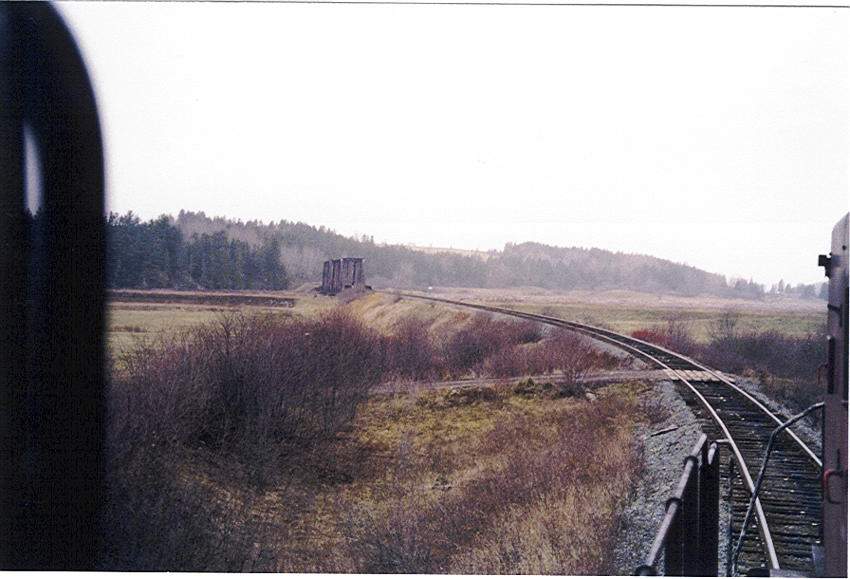 Photo of Windsor and Hantsport westbound gypsum train at the St. Croix River
