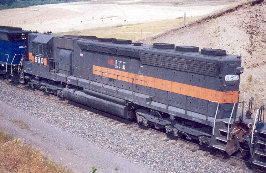 Photo of MRL, ex St 680, clearly showing LTE marking