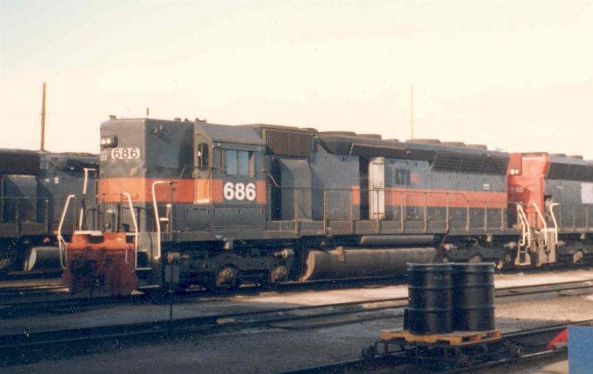 Photo of MRL 686, ex ST 686 before rebuild