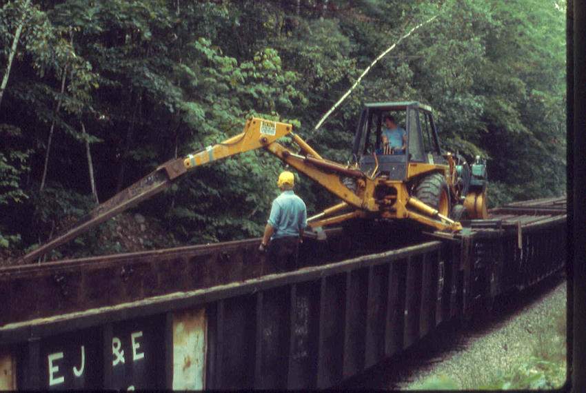 Photo of Unloading rail