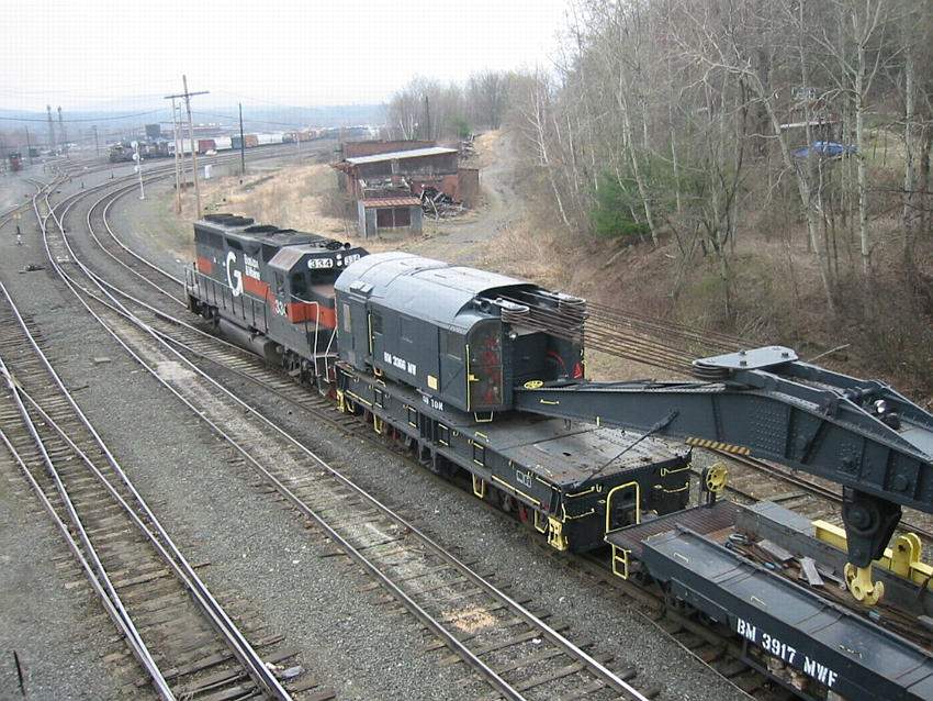 Photo of wreck train outfit passing east under the railfan bridge