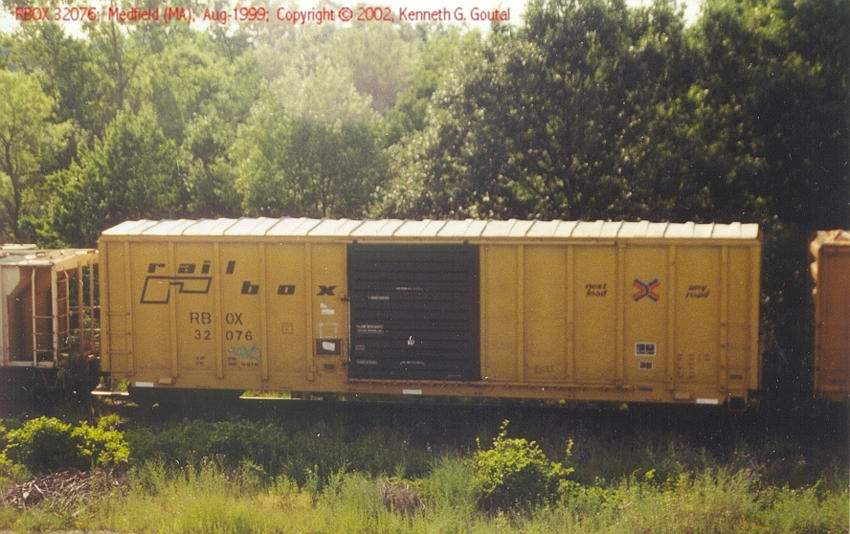 Photo of RBOX 32076; Medfield Junction (MA); Aug-1999