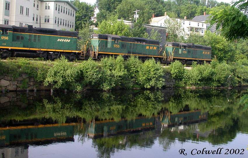 Photo of NHN Northbound, Somersworth, NH alongside Salmon Falls River.