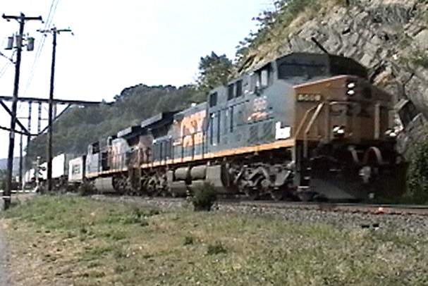 Photo of Two CSX C-44's in