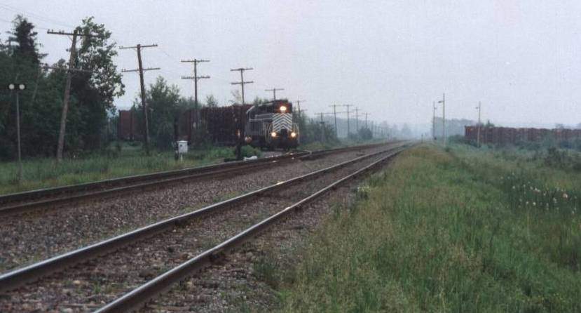 Photo of QSRY switcher at St. Leonard, NB