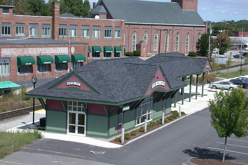 Photo of Amtrak Downeaster station in Dover, NH