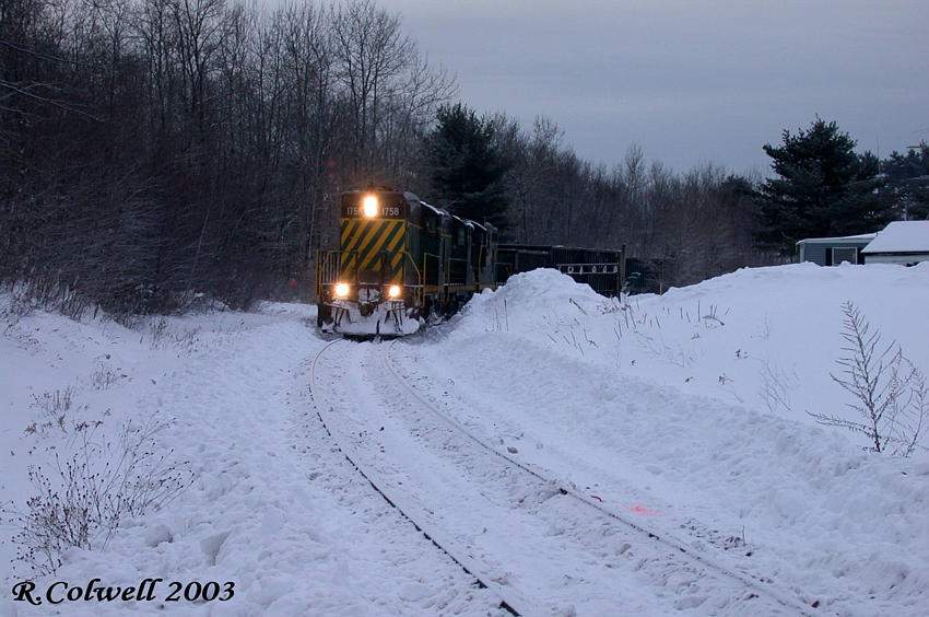 Photo of NHN nearing Rollins Rd in rollinsford, NH