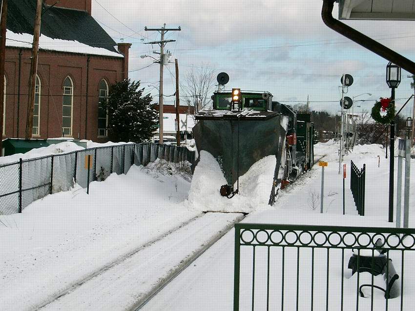 Photo of Guilford Plow Extra arriving Dover, NH station platform 1-10-03
