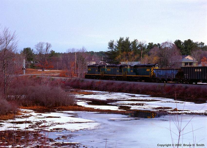 Photo of Empty gravel train heading for the pit