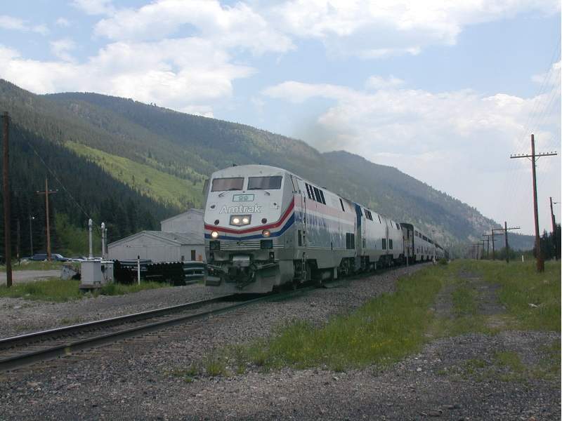Photo of Amtrak train # 5, the California Zephyr