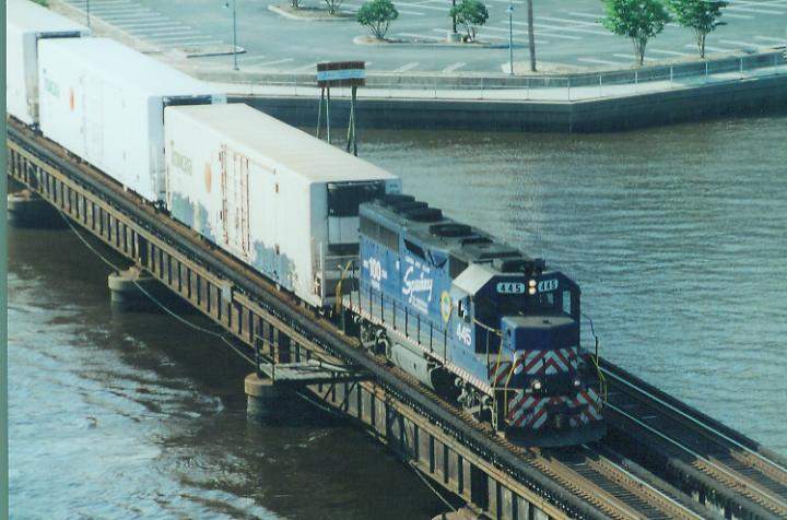 Photo of GP40-2m #445 in Speedway livery at Jacksonville, FL