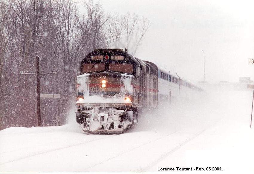 Photo of Amtrak F40PH #311 on lease to AMT.