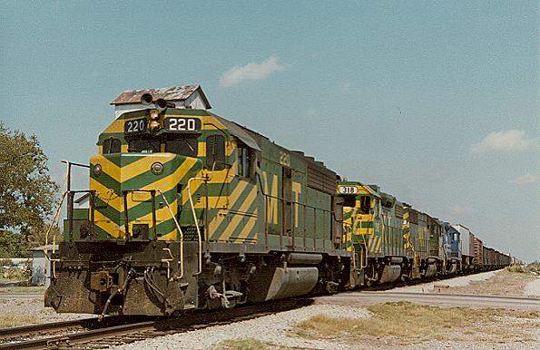 Photo of M-K-T GP40's #220 & 201 lead a southbound at Adair, OK.