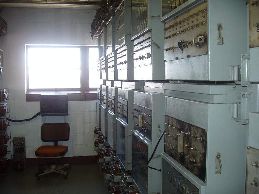 Photo of Control panel to switches and retarders in CSX Frontier Yard