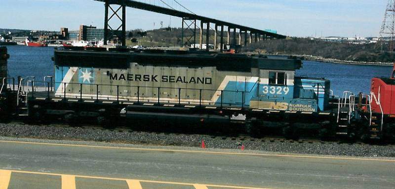 Photo of Maersk Sealand Unit in Halifax