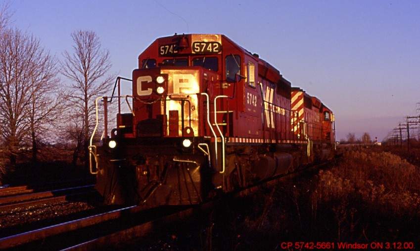 Photo of CP 5742-5661near Windsor ON.