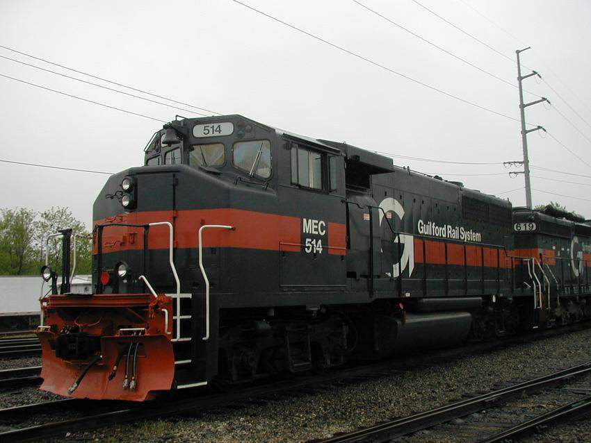 Photo of GP40-2W in Lowell