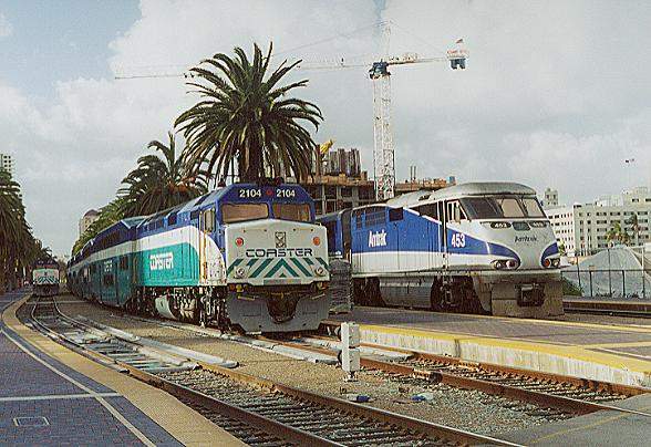 Photo of F40PHM-2's #2105 and 2104 layover at the San Diego, CA station.
