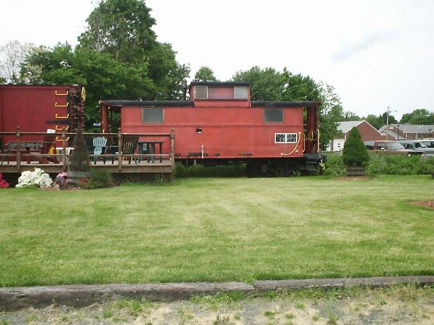 Photo of Retired caboose in Cromwell, CT