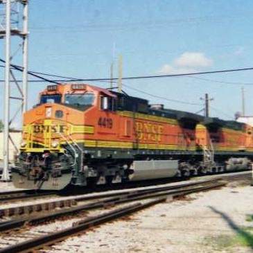 Photo of BNSF C44-9W 4419 thunders east towards Chicago.