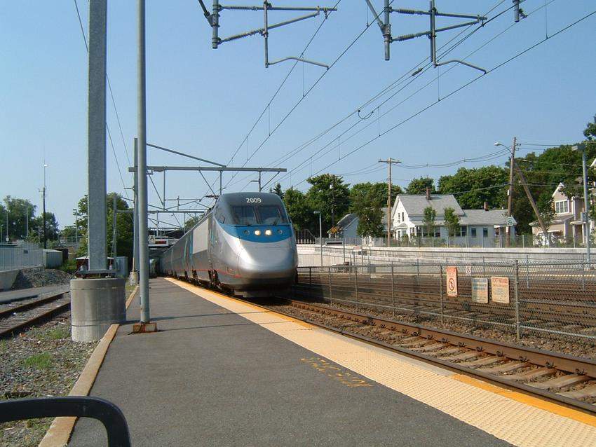 Photo of Southbound Sunday afternoon Acela Express at Canton Junction, MA