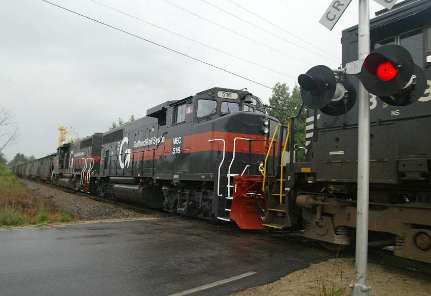 Photo of Guilford 516 and 507 on the Bow coal train