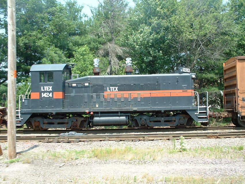 Photo of LTE 1424 heading West from the Willows in Groton Mass