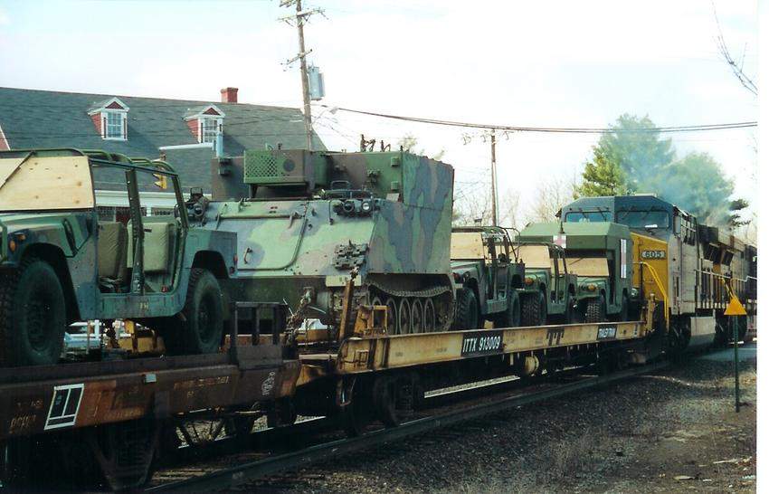 Photo of Q-423 War Train Ashland