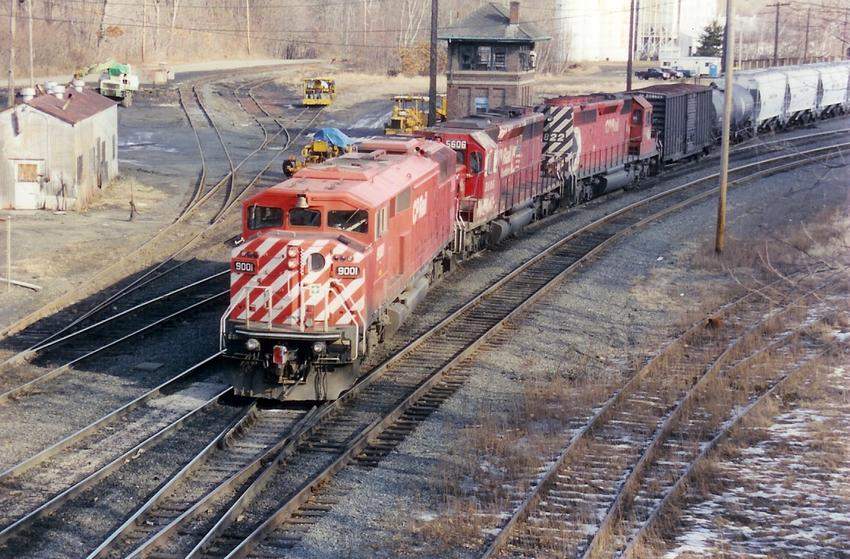 Photo of CP Red Barn 9001, 5606, 5822