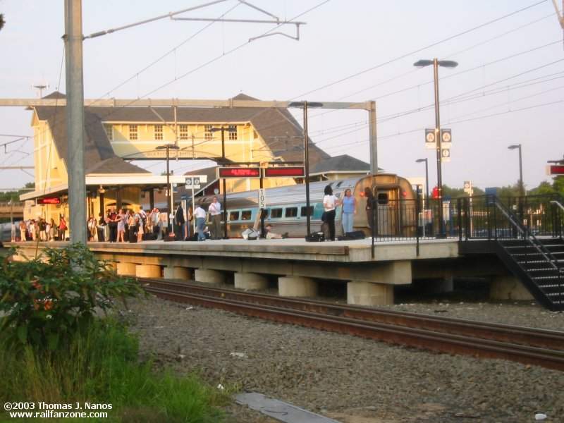 Photo of Passengers waiting for the only train to New Haven - Shore Line East
