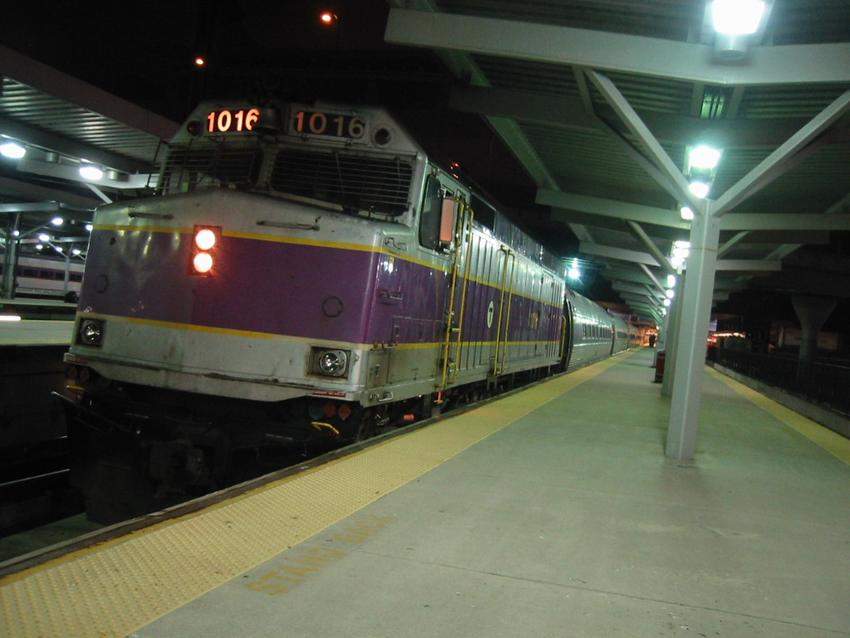 Photo of MBTA engine 1016 on the point of the Downeaster in North Station