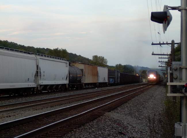 Photo of Eastbound GTI and Westbound Amtrak at Amsterdam, NY
