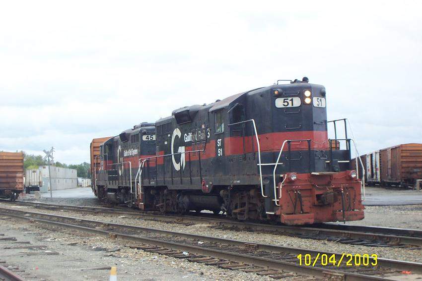 Photo of GRS 51 and 45 on the West end of Waterville yard