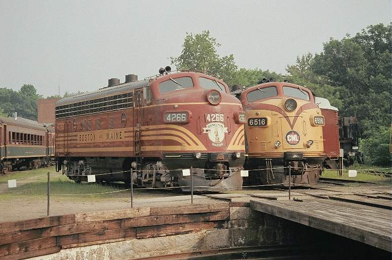 Photo of F Units at the N.Conway Turntable