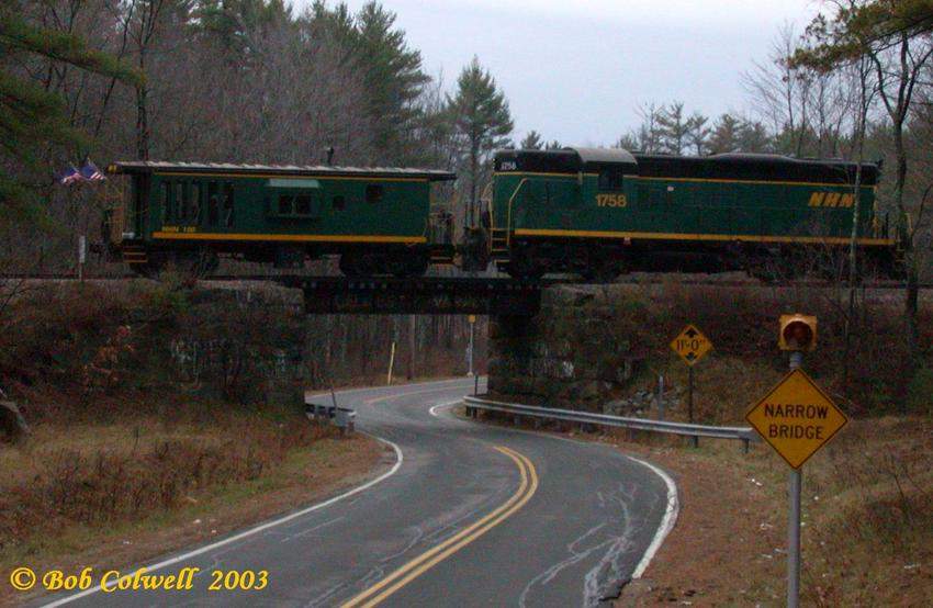 Photo of Crossing Haven Hill Rd bridge in Somersworth