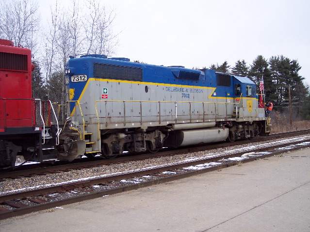 Photo of D&H 7312 at the Saratoga Springs Station