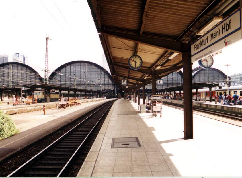 Photo of Frankfurt (Main) Hbf Station