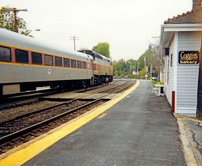 Photo of MBTA train #466 at Concord, MA