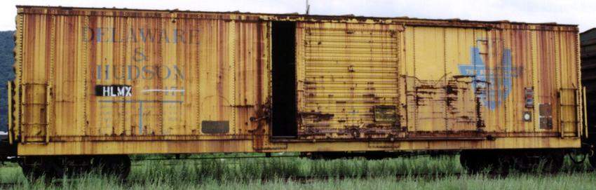 Photo of More stored boxcars...
