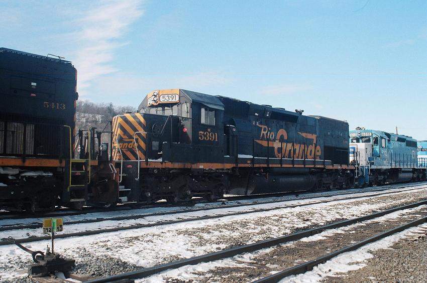 Photo of W&LE # 5391 sitting in Palmer Ma at the NECR's Yard